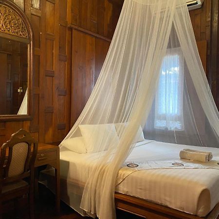 Ayutthaya Retreat Hotel Екстериор снимка